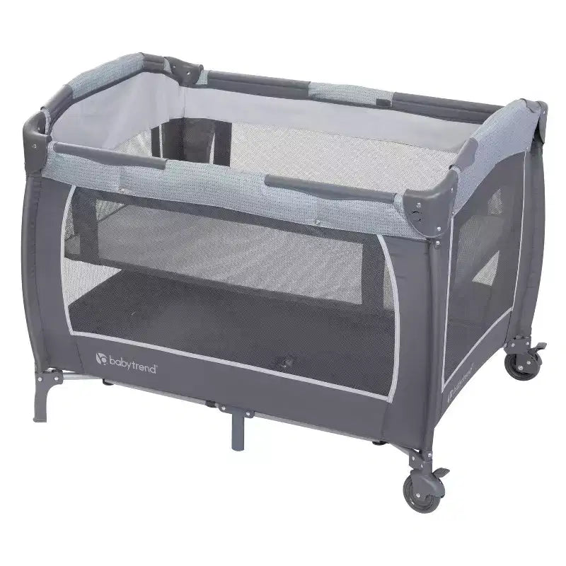 Baby Trend Lil Snooze Deluxe III Centre de puériculture et parc pour jumeaux - Gris douillet : Cadre en métal, Rembourrage en mousse, Capacité de 13,6 kg
