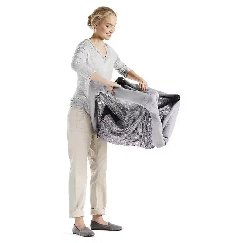 BABYBJÖRN Lit de voyage Light - Argent clair : Sac de transport, cadre en acier, se plie pour un transport facile