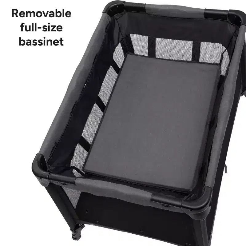 Centre de puériculture et parc de voyage Baby Trend Willow - Cosmic Black