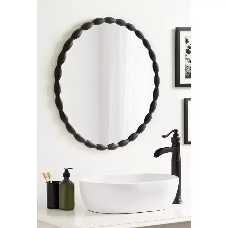 Kate & Laurel All Things Decor Miroir rond moderne festonné 66 cm Perlina Noir : Matériel de montage inclus, aucun assemblage requis