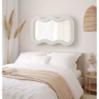 Kate & Laurel All Things Decor Miroir mural ondulé Fripp 61x102 cm Bois Blanc
