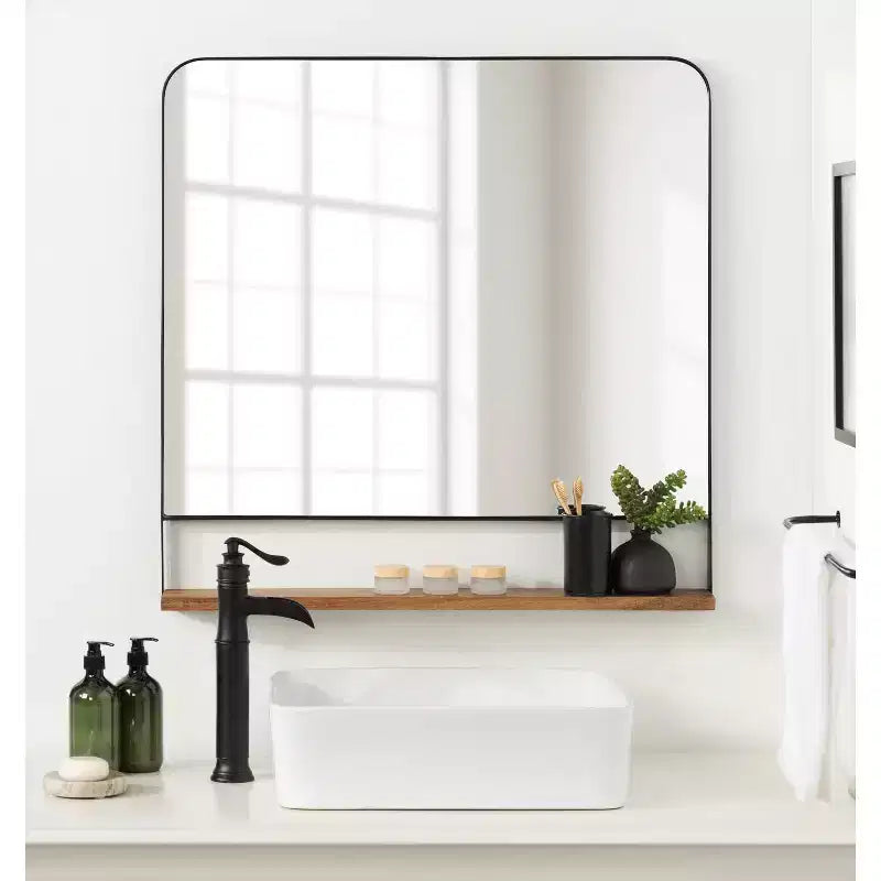 Miroir mural carré Chadwin 32 po x 32 po avec étagère naturelle – Kate & Laurel All Things Decor