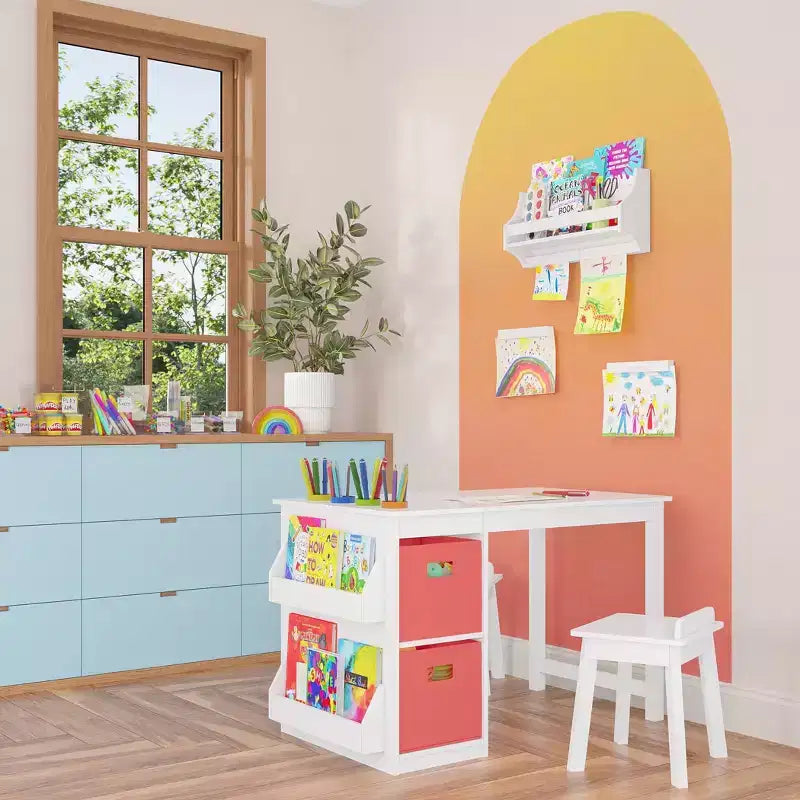 Étagère murale RiverRidge Home avec 2 barres d'affichage pour œuvres d'art d'enfants