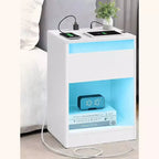Table de chevet avec station de recharge, table de chevet avec tiroir, lumières LED réglables latérales modernes, 2 prises CA, 2 ports USB pour chambre à coucher