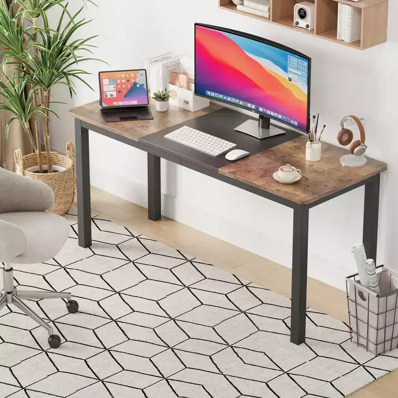 Bureau d'ordinateur WhizMax 63 pouces, grand bureau de travail avec cadre en métal noir, bureau de jeu de style moderne et simple, poste de travail d'écriture robuste