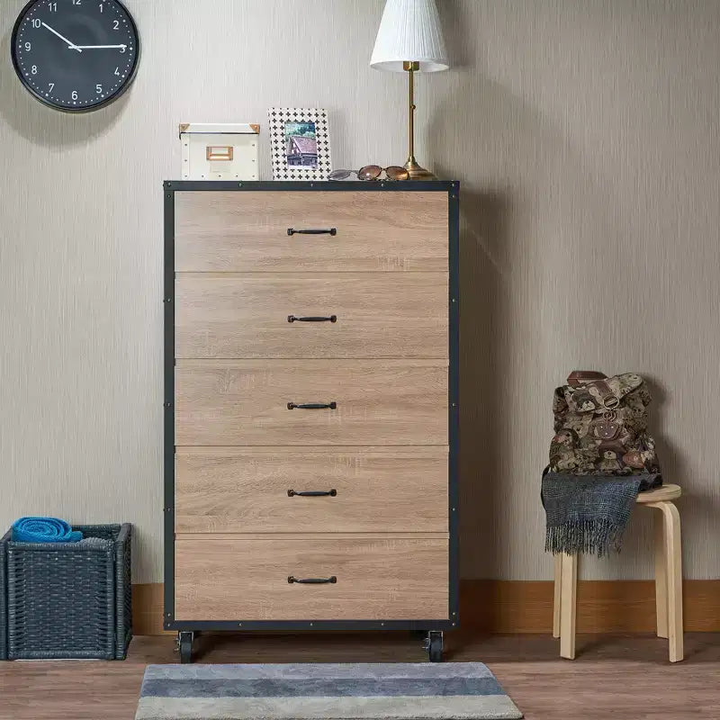 Commode en bois GDFStudio Herty à 5 tiroirs avec roulettes