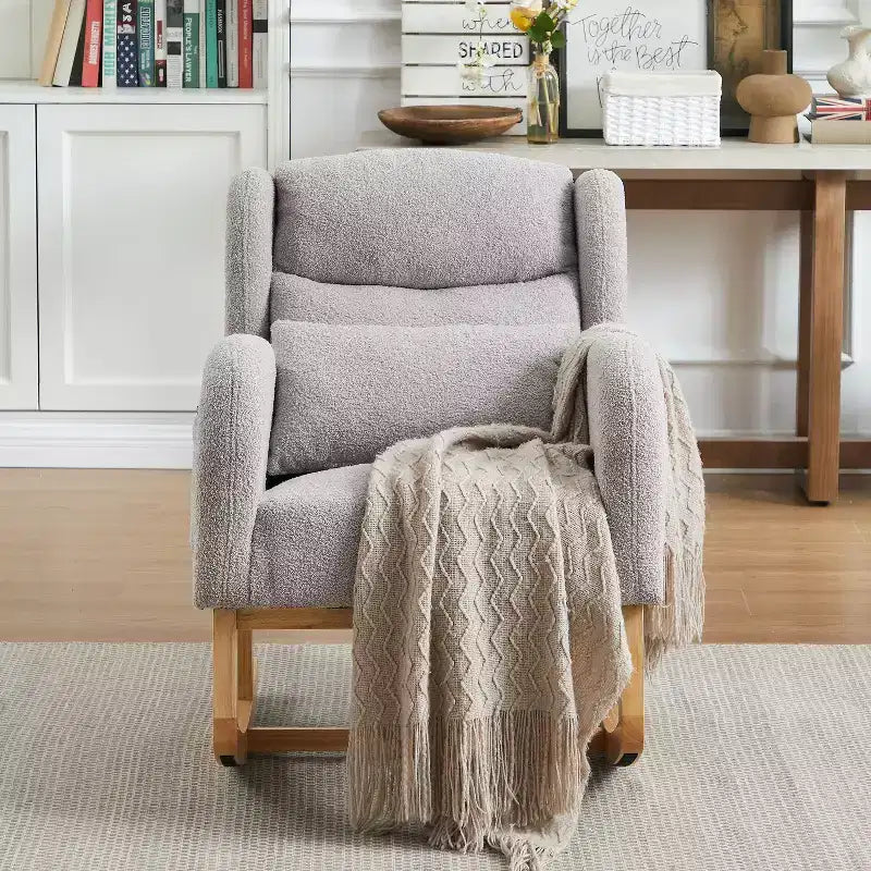 Okak Fauteuil d'appoint moderne pour salon, fauteuil à bascule avec accoudoirs et dossier haut, 69 cm de large, deux poches latérales