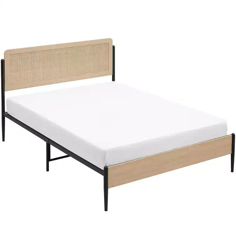 Cadre de lit double/grand lit avec tête de lit incurvée en rotin et métal et plateforme avec pied de lit en bois et rangement sous le lit