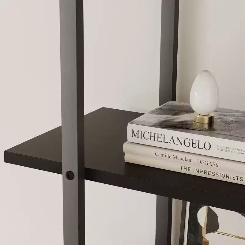 Bibliothèque en rotin GustoWave, étagère industrielle de 180,6 cm de haut avec porte de rangement, étagère à 5 niveaux avec cadre métallique pour salon