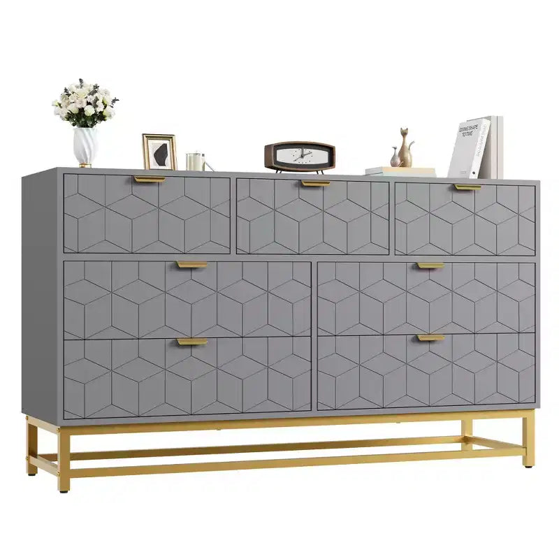 Commode pour chambre à coucher, commode de 136 cm de large avec 7 tiroirs, poignées et pieds en métal doré, commode moderne pour placard, couloir