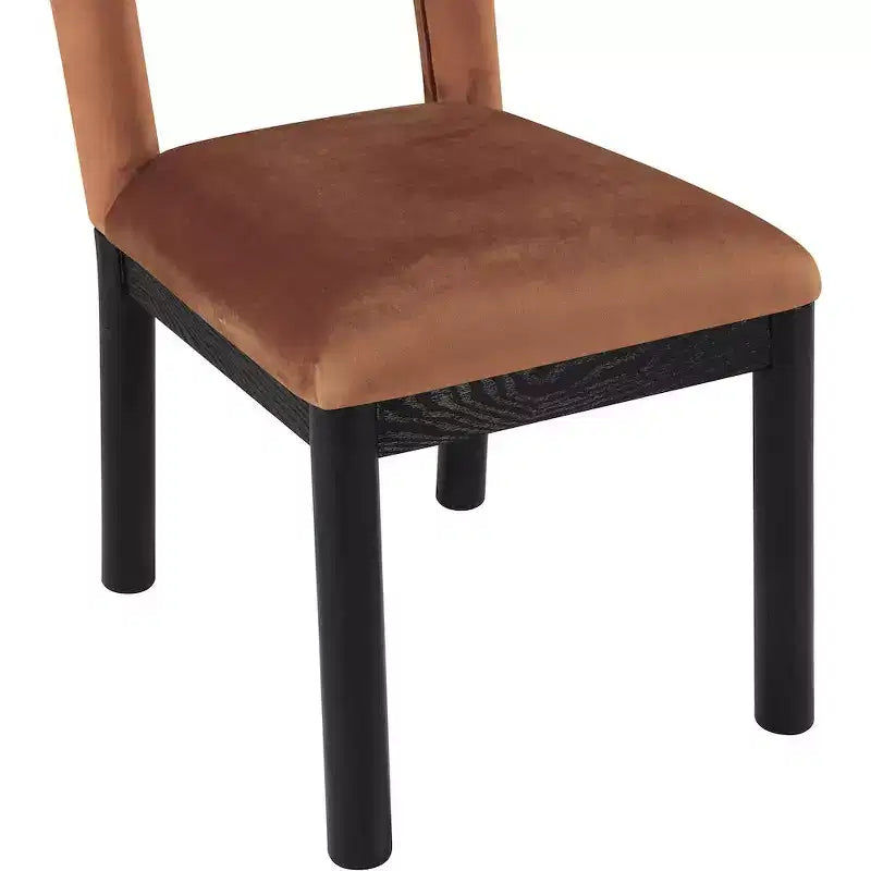 Meridian Furniture, Chaise de salle à manger en velours Conrad