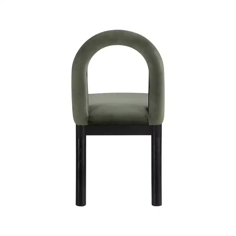 Meridian Furniture, Chaise de salle à manger en velours Conrad