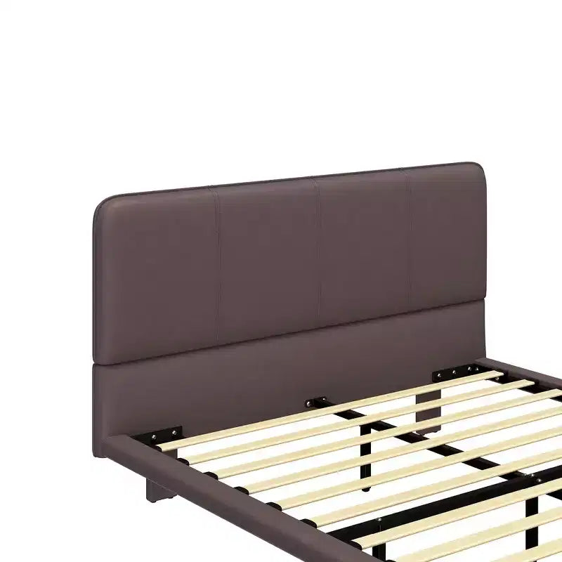 Lit plateforme flottant grand format Whisen avec lumières LED, cuir PU, construction robuste et attrait moderne