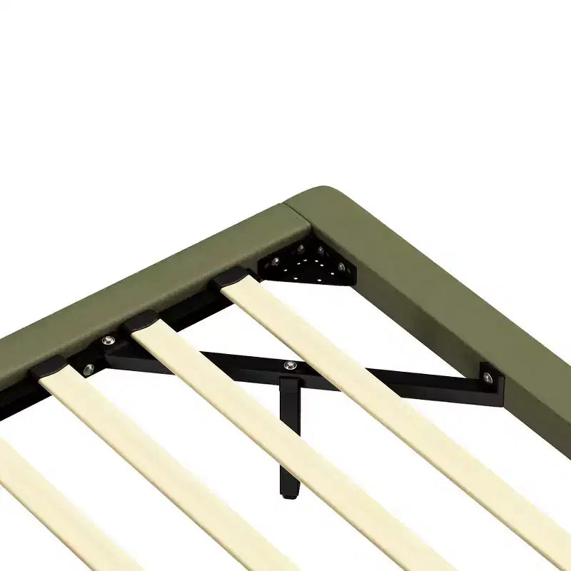 Lit plateforme flottant grand format Whisen avec lumières LED, cuir PU, construction robuste et attrait moderne