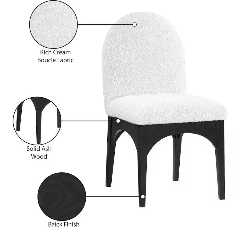 Meridian Furniture, Chaise de salle à manger Waldorf en tissu bouclé