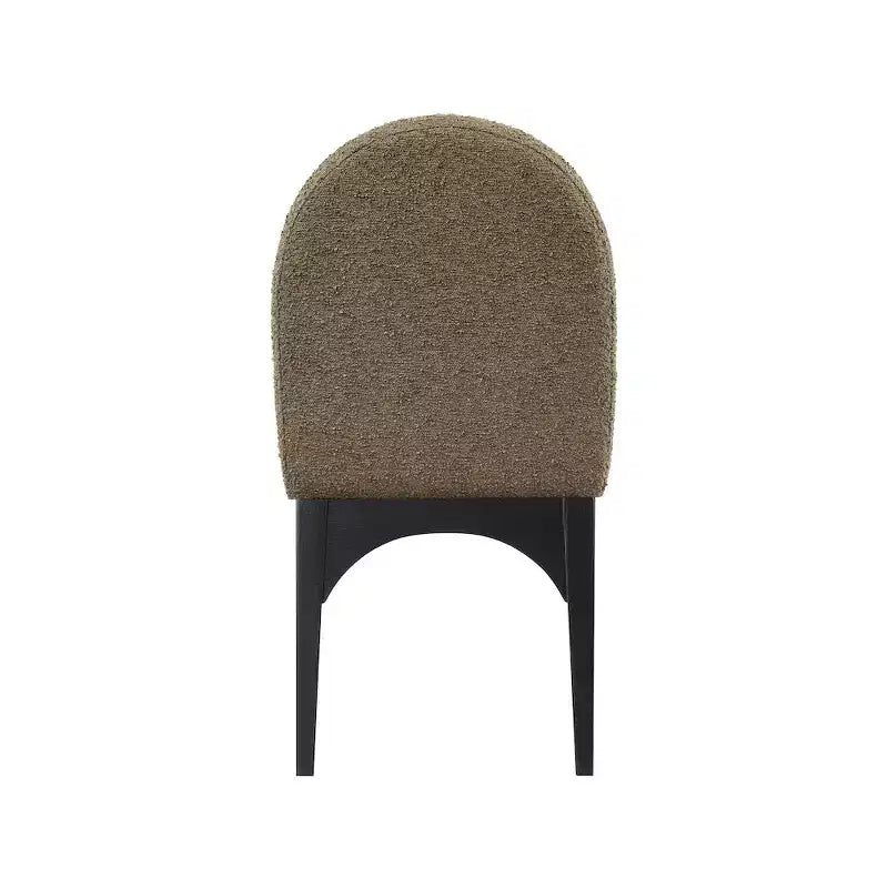 Meridian Furniture, Chaise de salle à manger Waldorf en tissu bouclé