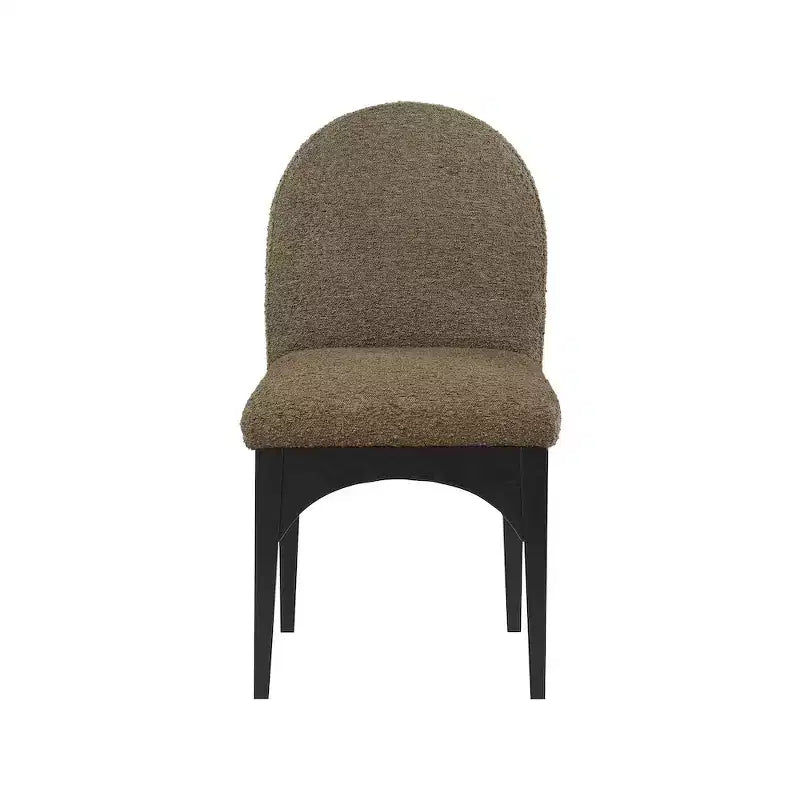 Meridian Furniture, Chaise de salle à manger Waldorf en tissu bouclé