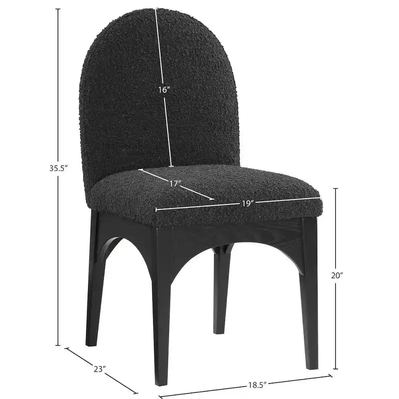 Meridian Furniture, Chaise de salle à manger Waldorf en tissu bouclé