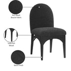 Meridian Furniture, Chaise de salle à manger Waldorf en tissu bouclé