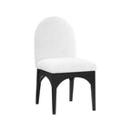 Meridian Furniture, Chaise de salle à manger Waldorf en tissu bouclé