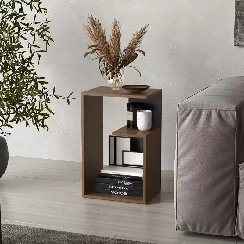 Zeus et Ruta : Table moderne haut de gamme de 63,5 cm avec étagères de rangement ouvertes