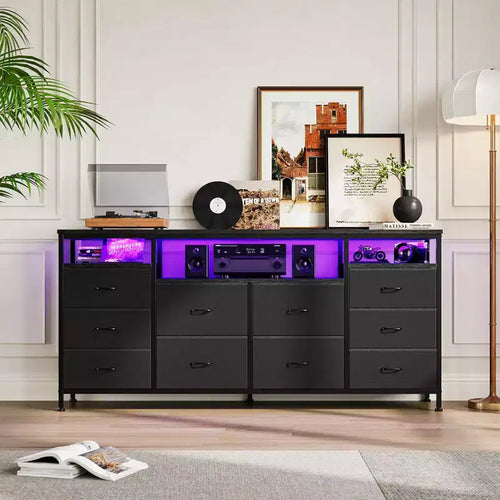 Commode noire de 160 cm pour chambre à coucher, commode à 10 tiroirs, meuble TV pour téléviseur de 65, 70, 75 pouces, commode en tissu avec lumières LED et prises de courant