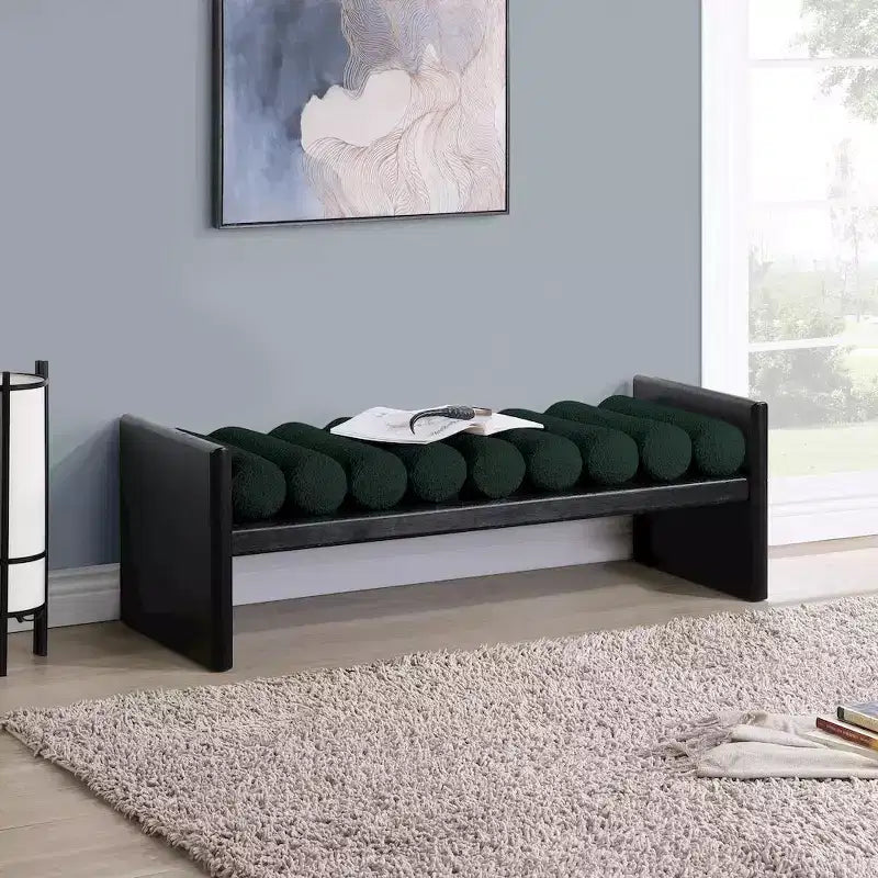 Meridian Furniture, Banc Waverly en tissu bouclé