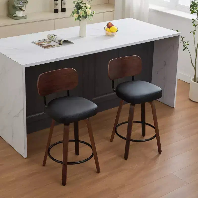 CLIHOME Lot de 2 tabourets de bar pivotants, 26" de hauteur, rembourrés en similicuir, avec dossier en noyer et pieds en bois courbé