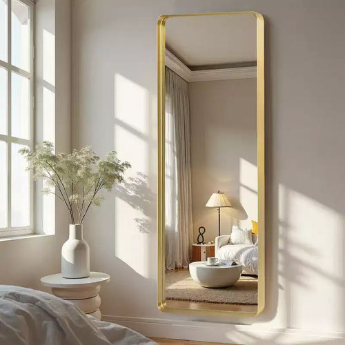 Miroir pleine longueur rectangulaire arrondi en alliage d'aluminium doré de 71x28 pouces (miroir profond - sans support)