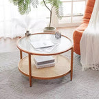 Table basse avec plateau rond en verre à double ondulation et rotin PE assorti à une structure en fer à transfert thermique effet bois