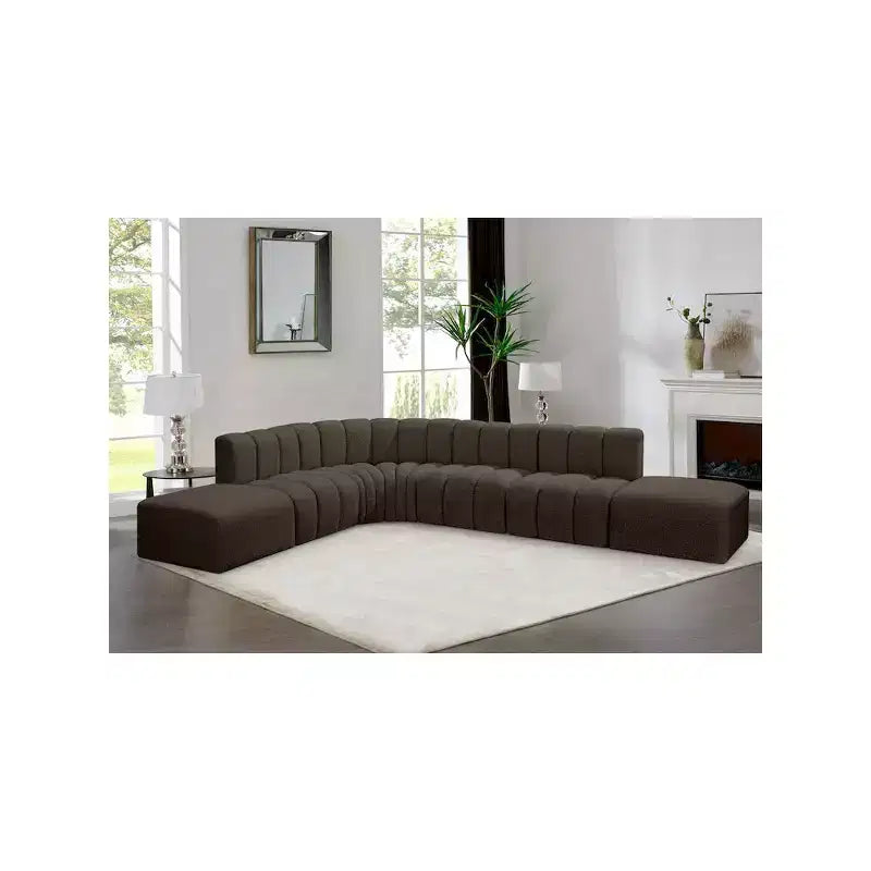 Canapé modulable en tissu bouclé marron Arc Meridian Furniture