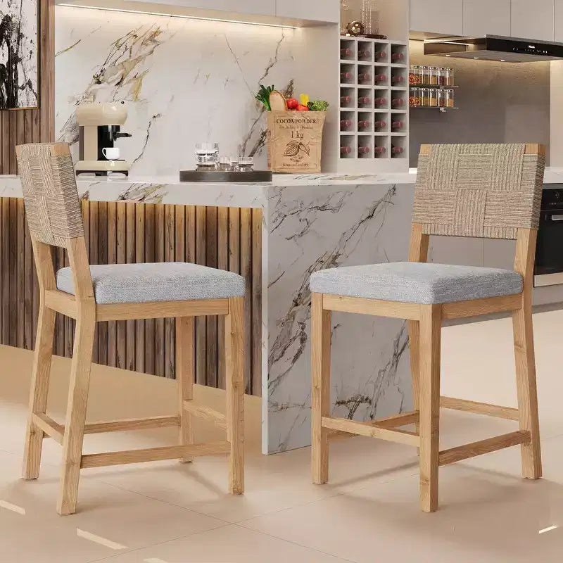 Christopher Knight Home Ororon Tabourets de comptoir bohèmes rembourrés en rotin et bois d'hévéa (lot de 2)