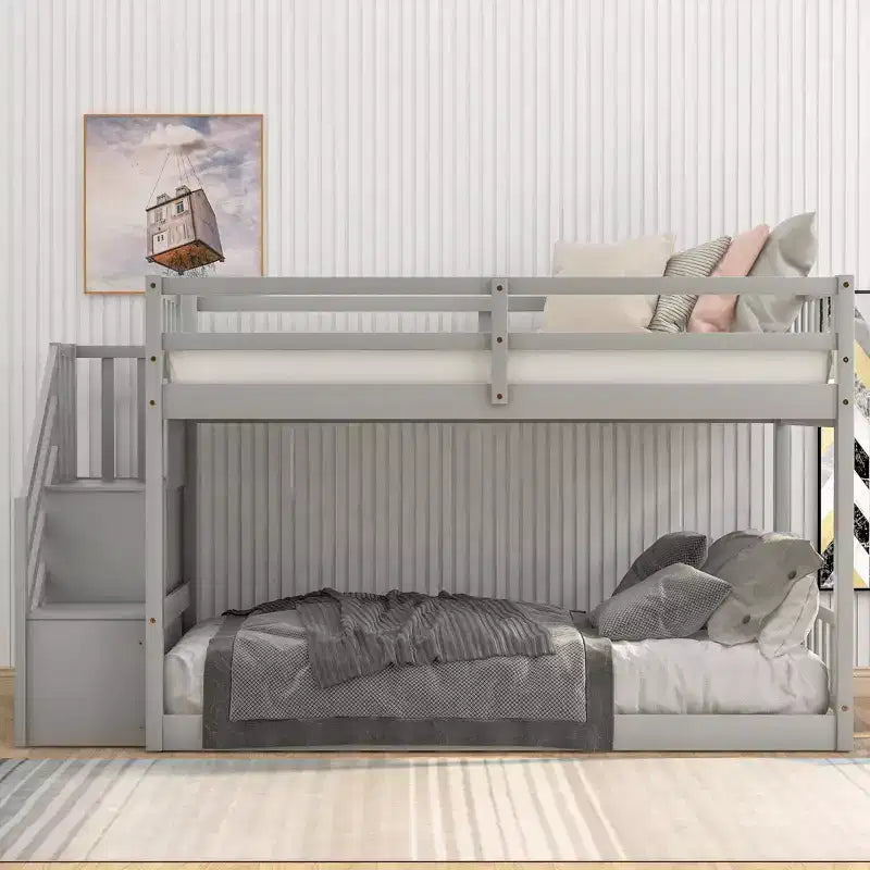 Lit superposé jumeau sur jumeau avec escalier et rangements pour adolescents, lits superposés bas en bois massif avec lattes de support en bois