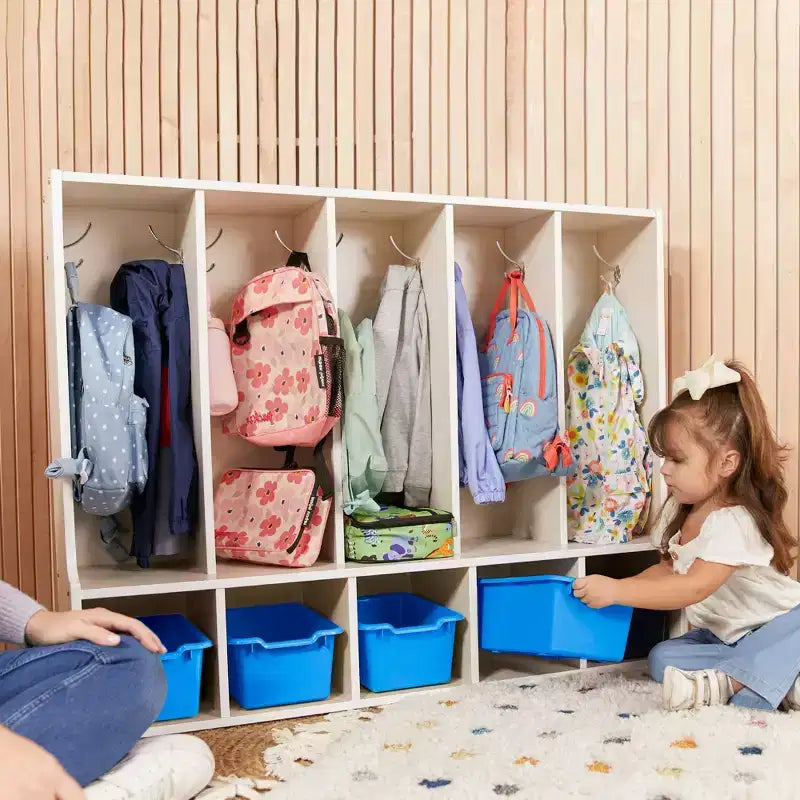 Portemanteau-vestiaire 5 sections avec banc et 5 bacs avant évidés pour tout-petits ECR4Kids Streamline