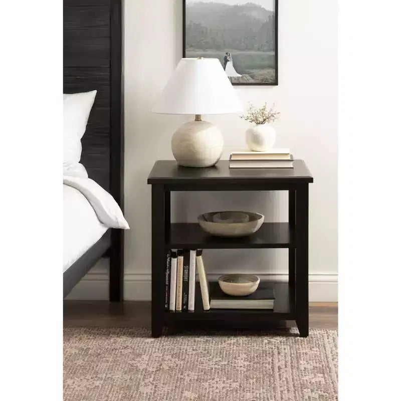 Table d'appoint en bois Kate et Laurel Broadbridge