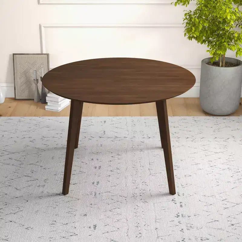 Table à manger 48 po en noyer massif de style milieu de siècle, bord biseauté sécuritaire pour enfants, 4 places, fini teinté brun
