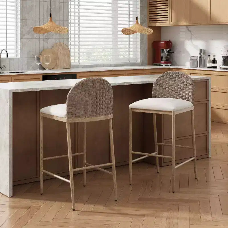 Christopher Knight Home Avirae 29.25 Tabourets de bar rembourrés en rotin style ferme (lot de 2)