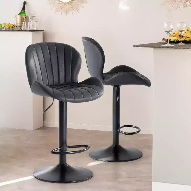Okak Lot de 2 tabourets de bar rembourrés pivotants réglables en hauteur avec repose-pieds, chaises de comptoir sans accoudoirs en similicuir pour salles à manger