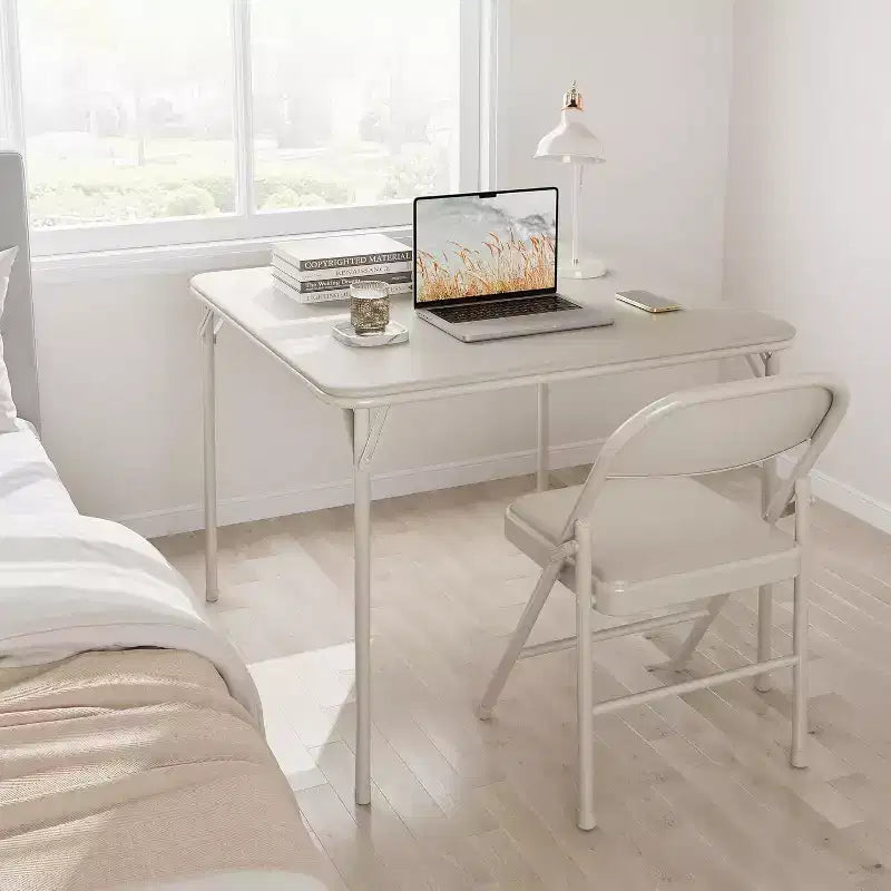 Table de cartes pliante Acekool 33,6 pouces avec coussin doux en PU, table métallique carrée portable pour salon, bureau, chambre à coucher - Design pliable et compact