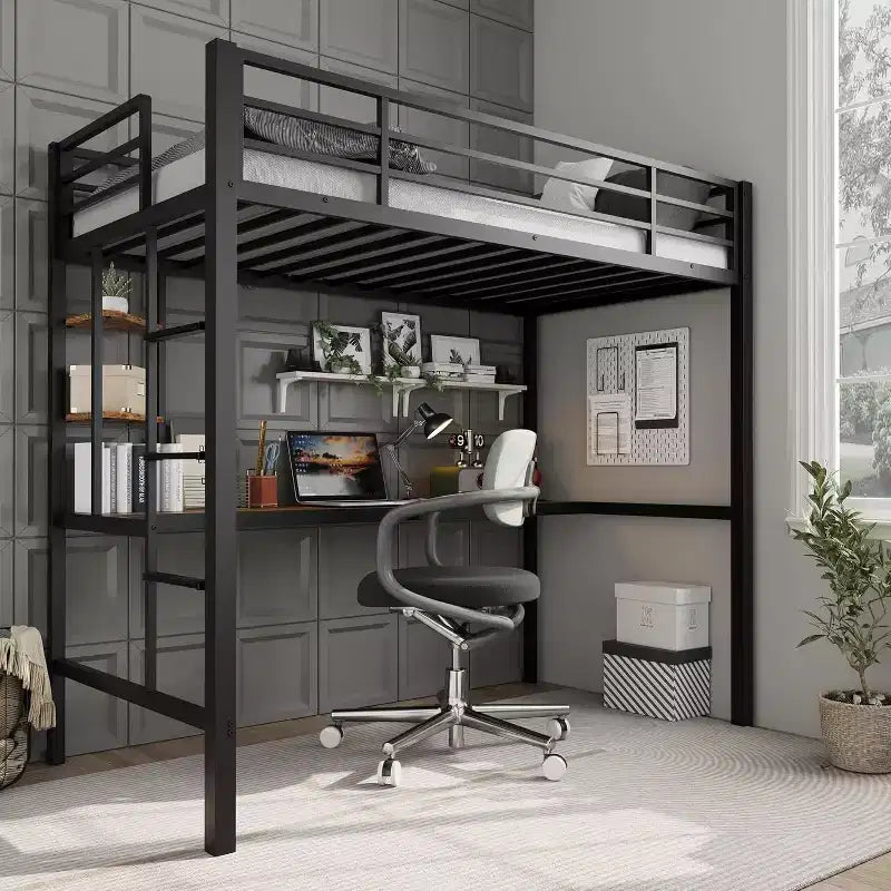 Lit mezzanine métallique Acekool une place avec bureau et étagères de rangement, garde-corps et échelle, lit peu encombrant pour enfants, adolescents, adultes, blanc/noir