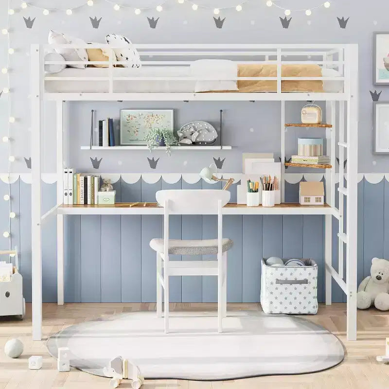 Lit mezzanine métallique Acekool une place avec bureau et étagères de rangement, garde-corps et échelle, lit peu encombrant pour enfants, adolescents, adultes, blanc/noir