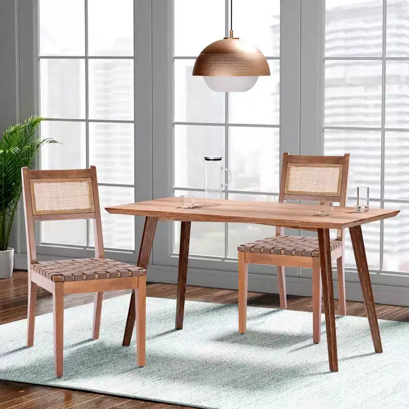GDFStudio Karter Chaise de salle à manger moderne en bois d'hévéa et similicuir avec dossier en rotin (Lot de 2)