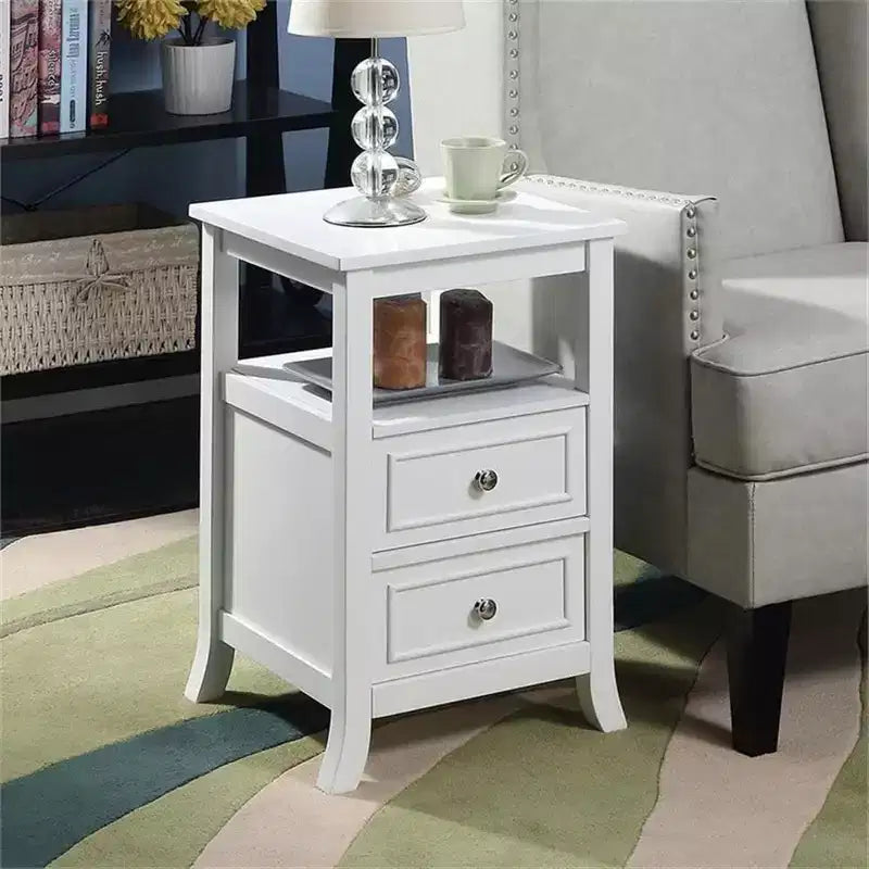 Table d'appoint HomeStock Belmont élégante et de style transitoire avec deux tiroirs, une étagère ouverte, des poignées en étain et des pieds en sabre pour le rangement dans le salon