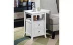Table d'appoint HomeStock Belmont élégante et de style transitoire avec deux tiroirs, une étagère ouverte, des poignées en étain et des pieds en sabre pour le rangement dans le salon