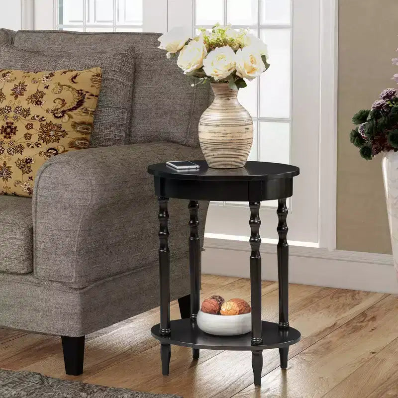 HomeStock Belmont Table d'appoint ovale 52 cm, Table d'appoint traditionnelle en bois massif avec étagère de rangement inférieure pour le salon ou le bureau