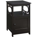 Table d'appoint Belmont HomeStock avec armoire et deux étagères, design octogonal, espace de rangement dissimulé pour magazines et appareils électroniques dans le salon