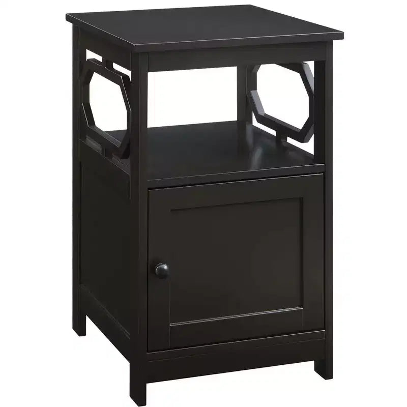 Table d'appoint Belmont HomeStock avec armoire et deux étagères, design octogonal, espace de rangement dissimulé pour magazines et appareils électroniques dans le salon