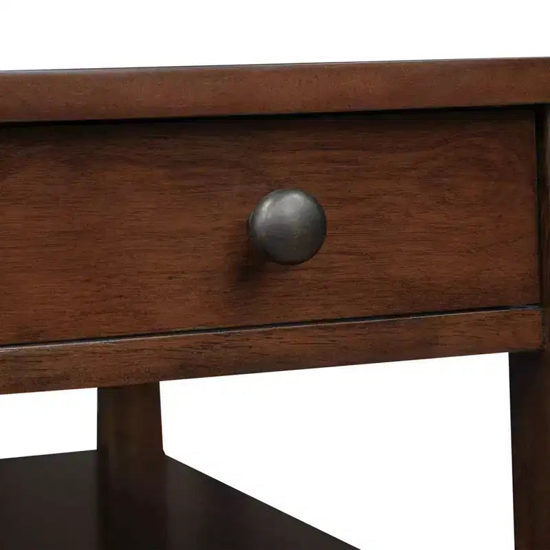 Table d'appoint HomeStock Belmont avec tiroir, station de charge intégrée, ports USB et trois étagères, table d'appoint moderne pour le rangement à domicile