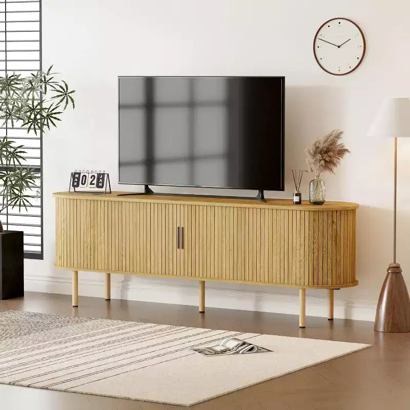 Meuble TV de 70 po avec portes coulissantes et rangement pour téléviseurs de 80 po, console média en bois, meuble de divertissement moderne pour salon