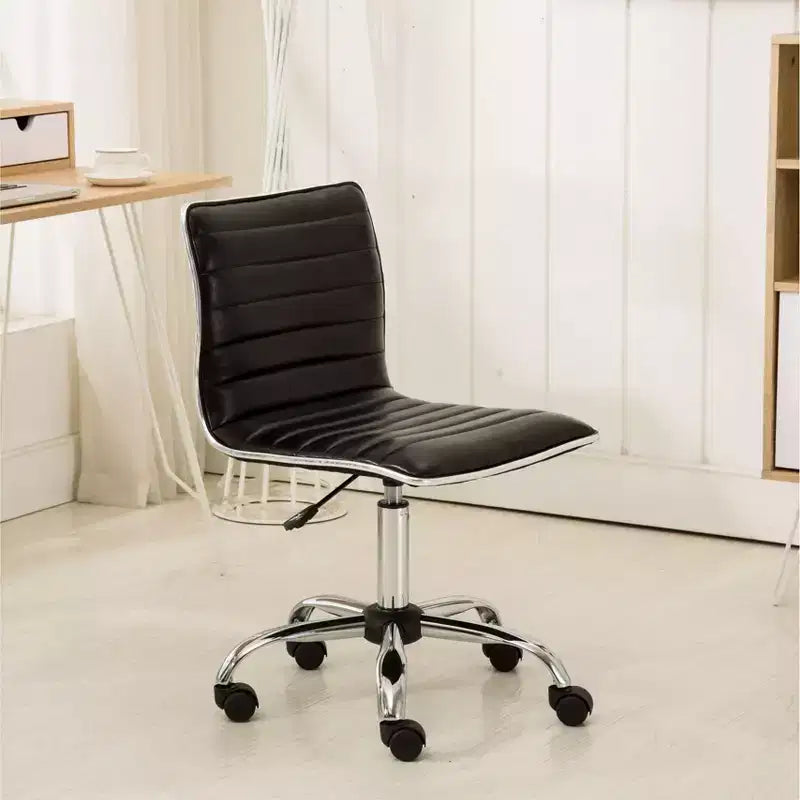 Chaise de bureau Okak réglable par vérin pneumatique, chaise de bureau ergonomique avec base en métal chromé, chaise pivotante à 360° pour l'étude et la salle de lecture